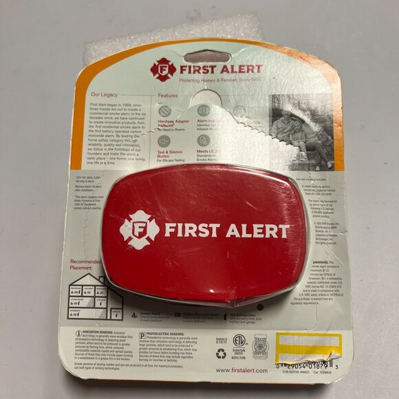 First Alert SA9120BPCN Hardwired Smoke Detector - Picture 2 of 10